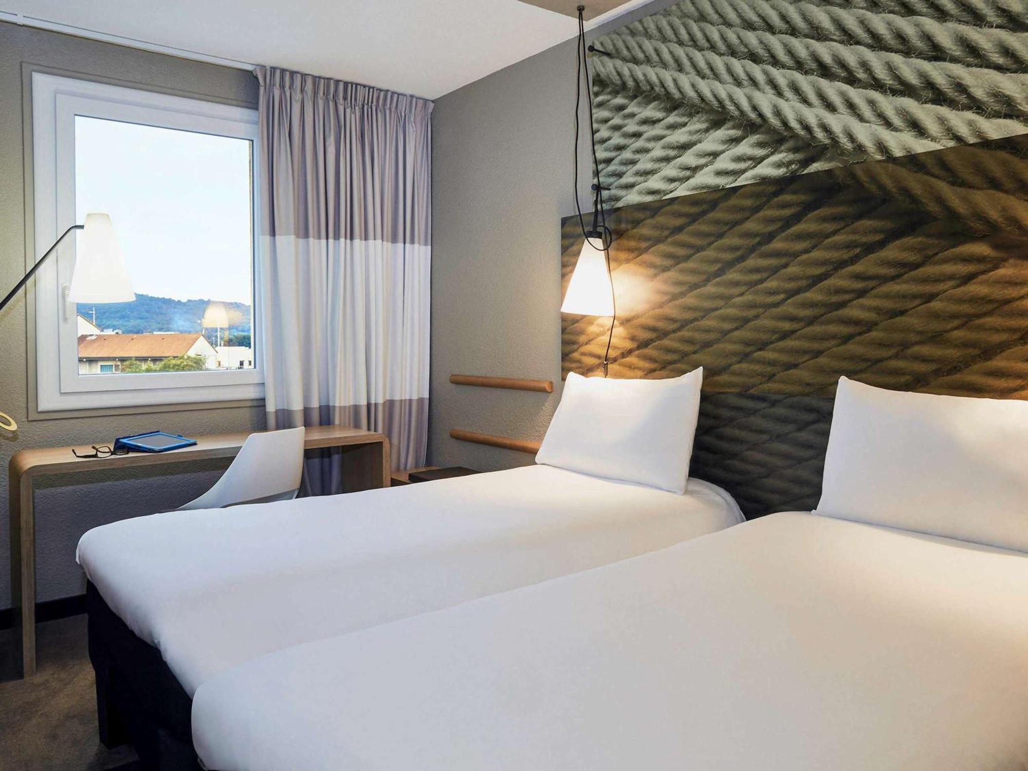Ibis Toulon La Seyne Sur Mer Εξωτερικό φωτογραφία