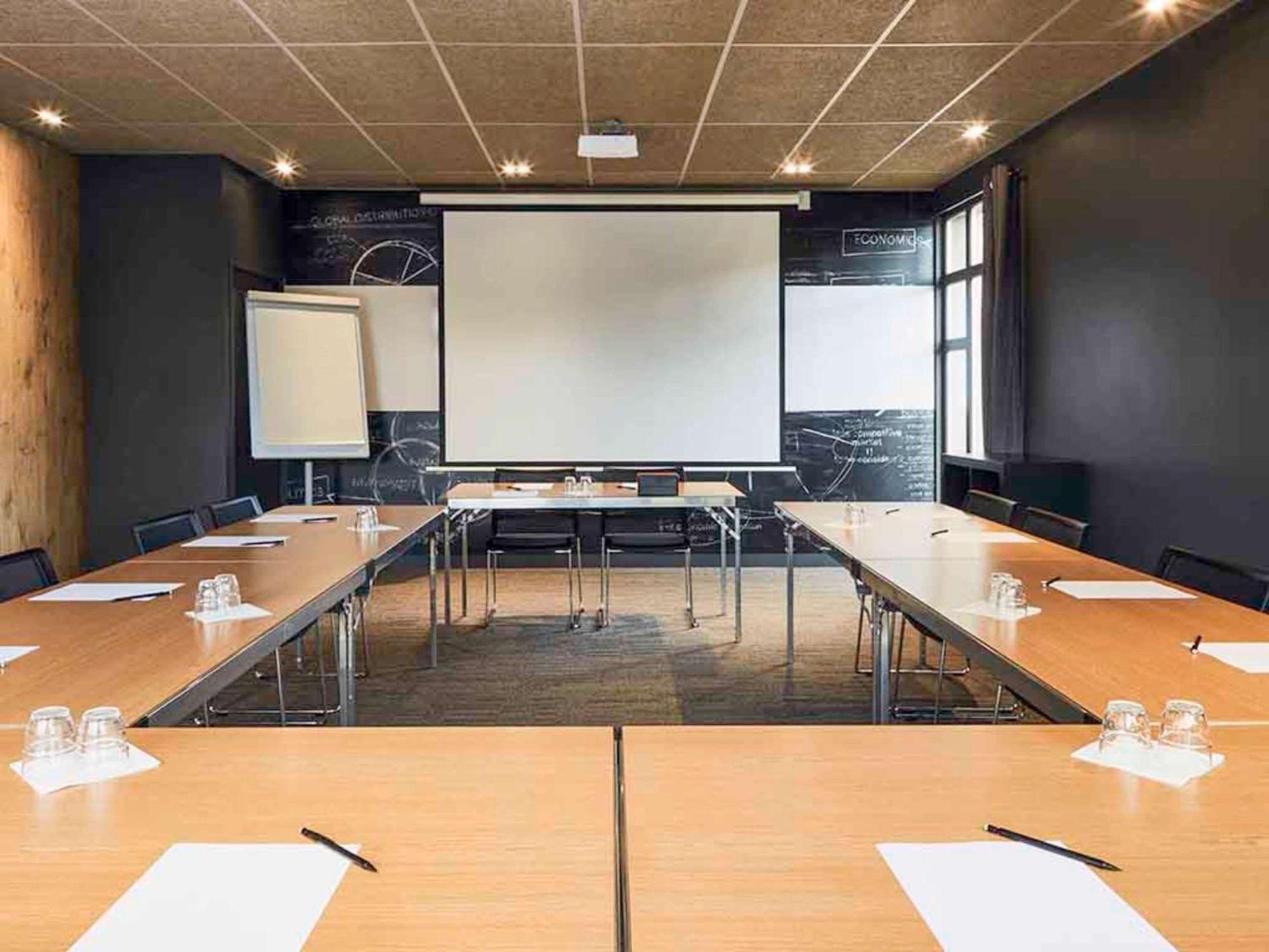 Ibis Toulon La Seyne Sur Mer Εξωτερικό φωτογραφία