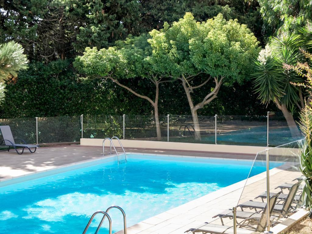 Ibis Toulon La Seyne Sur Mer Εξωτερικό φωτογραφία