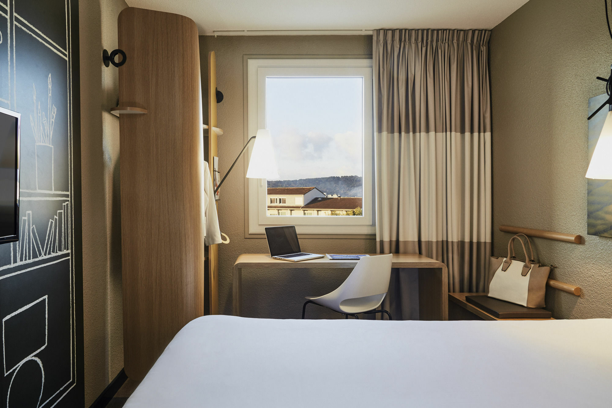 Ibis Toulon La Seyne Sur Mer Εξωτερικό φωτογραφία
