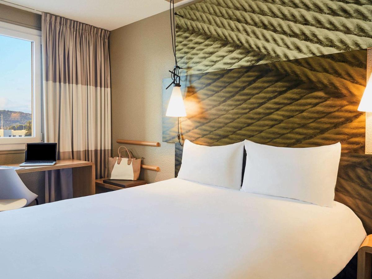 Ibis Toulon La Seyne Sur Mer Εξωτερικό φωτογραφία